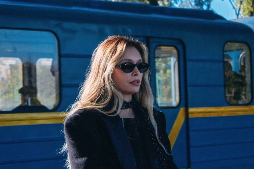 “Все мине”: VIRA на побаченні з осіннім Києвом у новому кліпі